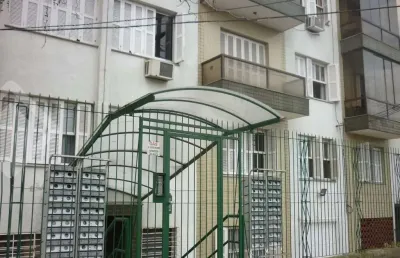 Apartamento com 2 quartos à venda na avenida ipiranga, 528, praia de belas, porto alegre, 69 m2 por r$ 279.000