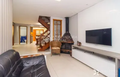 Casa em condomínio fechado com 3 quartos à venda na avenida flamengo, 515, ipanema, porto alegre, 275 m2 por r$ 720.000