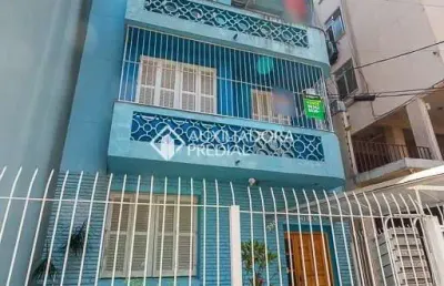 Apartamento com 2 quartos à venda na rua demétrio ribeiro, 390, centro histórico, porto alegre, 55 m2 por r$ 350.000