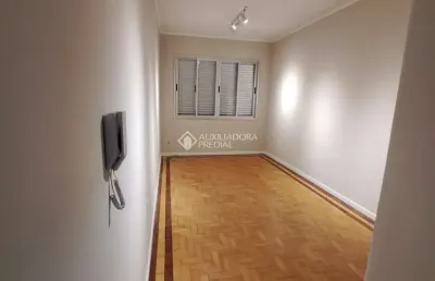 Apartamento com 1 quarto à venda na rua tomaz flores, 312, independência, porto alegre, 36 m2 por r$ 285.000