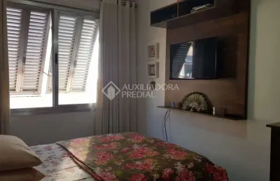 Apartamento com 3 quartos à venda na rua eurico lara, 99, medianeira, porto alegre, 75 m2 por r$ 275.000