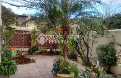 Casa em condomínio fechado com 3 quartos à venda na rua padre joão batista reus, 1040, vila conceição, porto alegre, 257 m2 por r$ 785.000