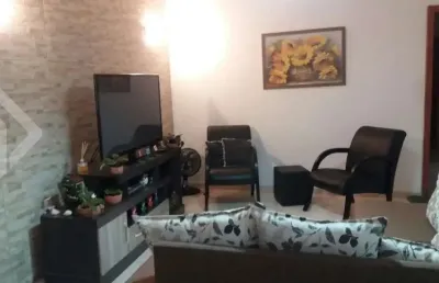 Casa em condomínio fechado com 11 quartos à venda na rua oscar tollens, 249, santa tereza, porto alegre, 286 m2 por r$ 650.000