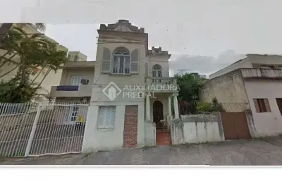 Casa em condomínio fechado com 2 quartos à venda na rua liberdade, 258, rio branco, porto alegre, 100 m2 por r$ 1.400.000
