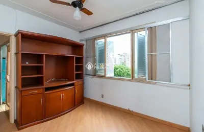Apartamento com 2 quartos à venda na rua jerônimo coelho, 59, centro histórico, porto alegre, 50 m2 por r$ 260.000