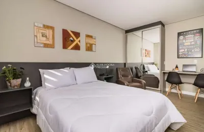 Apartamento com 1 quarto à venda na avenida loureiro da silva, 1660, cidade baixa, porto alegre, 27 m2 por r$ 370.000
