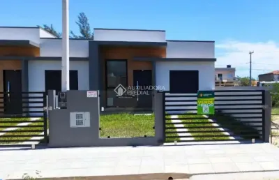 Casa com 2 quartos à venda na mato grosso, 2306, nova tramandaí, tramandaí, 69 m2 por r$ 345.000