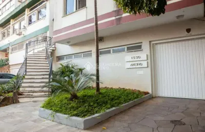 Apartamento com 2 quartos à venda na rua marquês do pombal, 1330, moinhos de vento, porto alegre, 66 m2 por r$ 460.000
