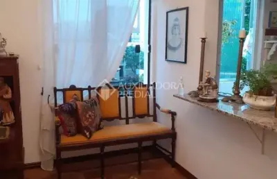 Apartamento com 2 quartos à venda na rua tiradentes, 318, independência, porto alegre, 65 m2 por r$ 290.000