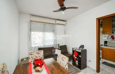 Apartamento com 2 quartos à venda na rua diomário moojen, 110, cristal, porto alegre, 58 m2 por r$ 250.000