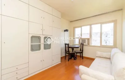 Apartamento com 1 quarto à venda na avenida ipiranga, 1300, azenha, porto alegre, 23 m2 por r$ 106.000