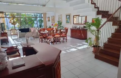 Casa com 4 quartos à venda na rua nelson zang, 460, partenon, porto alegre, 336 m2 por r$ 950.000