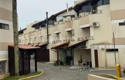 Casa em condomínio fechado com 3 quartos à venda na avenida luiz boiteux piazza, 4565, cachoeira do bom jesus, florianópolis, 129 m2 por r$ 1.050.000