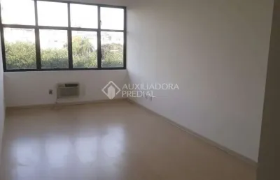 Sala comercial à venda na rua paulo setúbal, 25, passo da areia, porto alegre, 23 m2 por r$ 350.000