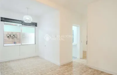 Apartamento com 2 quartos à venda na rua lopo gonçalves, 493, cidade baixa, porto alegre, 53 m2 por r$ 350.000
