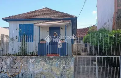Casa com 2 quartos à venda na rua manoel vitorino, 629, partenon, porto alegre, 80 m2 por r$ 280.000