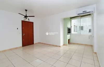 Apartamento com 2 quartos à venda na rua valparaíso, 1083, jardim botânico, porto alegre, 64 m2 por r$ 295.000