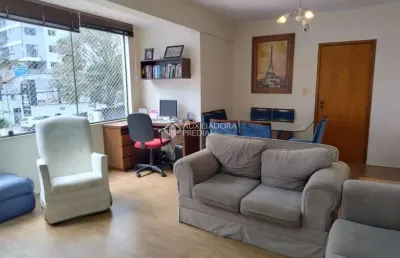 Apartamento com 3 quartos à venda na avenida joão wallig, 101, passo da areia, porto alegre, 100 m2 por r$ 550.000