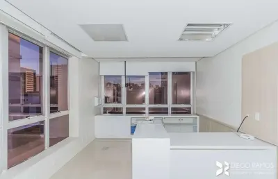Sala comercial à venda na rua marquês do pombal, 783, moinhos de vento, porto alegre, 48 m2 por r$ 380.000