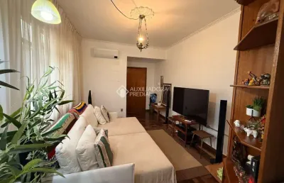 Apartamento com 2 quartos à venda na rua teixeira de freitas, 41, santo antônio, porto alegre, 66 m2 por r$ 200.000