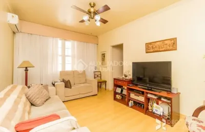 Apartamento com 3 quartos à venda na rua marquês do pombal, 746, moinhos de vento, porto alegre, 110 m2 por r$ 580.000
