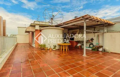 Cobertura com 2 quartos à venda na rua itororó, 54, menino deus, porto alegre, 109 m2 por r$ 640.000