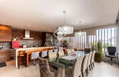 Casa com 4 quartos à venda na rua tomaz edison, 436, santo antônio, porto alegre, 450 m2 por r$ 1.250.000
