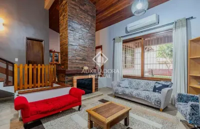 Casa com 3 quartos à venda na praça dom pedro, 37, vila ipiranga, porto alegre, 249 m2 por r$ 1.100.000