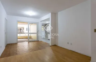 Apartamento com 1 quarto à venda na rua general vasco alves, 215, centro histórico, porto alegre, 50 m2 por r$ 295.000