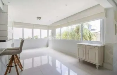 Apartamento com 2 quartos à venda na rua riveira, 280, petrópolis, porto alegre, 70 m2 por r$ 896.000