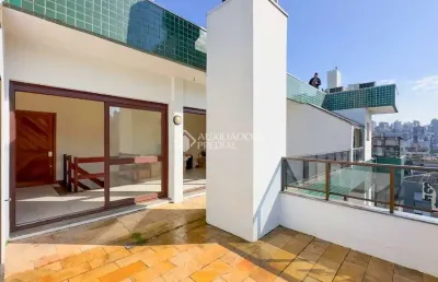 Cobertura com 2 quartos à venda na avenida lageado, 451, petrópolis, porto alegre, 151 m2 por r$ 1.090.000