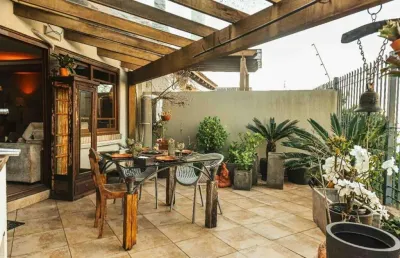 Casa em condomínio fechado com 3 quartos à venda na rua manajó, 70, vila assunção, porto alegre, 246 m2 por r$ 1.650.000