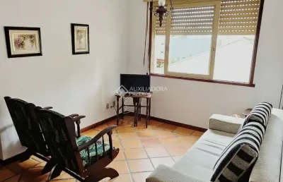 Apartamento com 1 quarto à venda na rua dom pedro ii, 405, praia grande, torres, 48 m2 por r$ 397.000