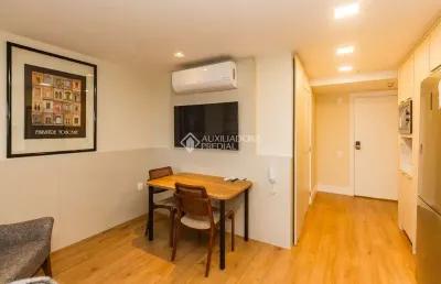 Loft com 1 quarto para alugar na avenida lageado, 615, petrópolis, porto alegre, 45 m2 por r$ 3.500