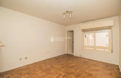 Kitnet / stúdio para alugar na avenida joão pessoa, 105, centro histórico, porto alegre, 29 m2 por r$ 920