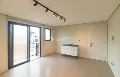 Apartamento com 1 quarto para alugar na avenida joão pessoa, 775, centro histórico, porto alegre, 47 m2 por r$ 2.700