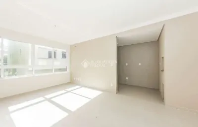 Apartamento com 1 quarto para alugar na rua são marcos, 210, bom jesus, porto alegre, 49 m2 por r$ 2.100