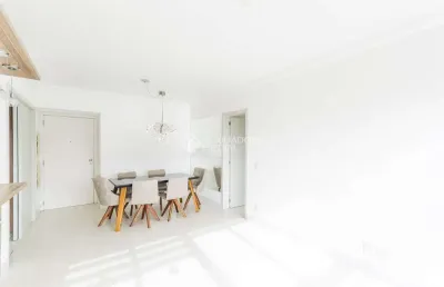 Apartamento com 2 quartos para alugar na rua felizardo, 491, jardim botânico, porto alegre, 70 m2 por r$ 4.300