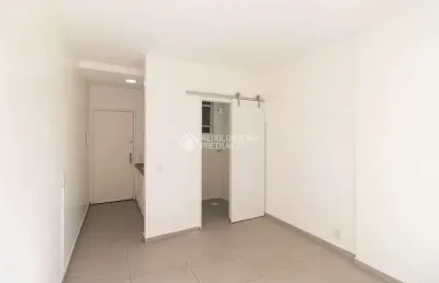 Kitnet / stúdio para alugar na avenida senador salgado filho, 327, centro histórico, porto alegre, 26 m2 por r$ 1.000