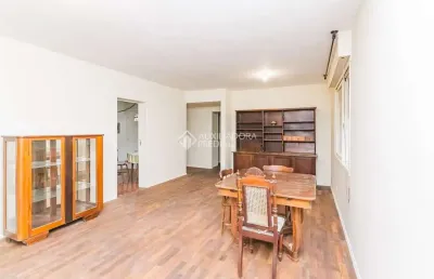 Apartamento com 3 quartos para alugar na rua quintino bocaiúva, 1177, rio branco, porto alegre, 118 m2 por r$ 5.589