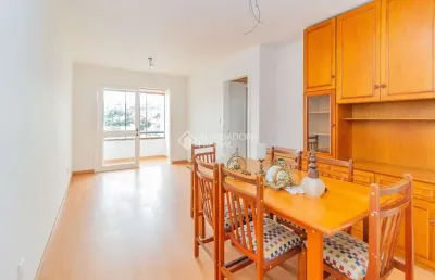 Apartamento com 2 quartos para alugar na rua oswaldo pereira de freitas, 135, partenon, porto alegre, 77 m2 por r$ 2.500