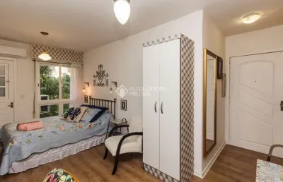 Apartamento com 1 quarto para alugar na rua dos andradas, 711, centro histórico, porto alegre, 49 m2 por r$ 2.000