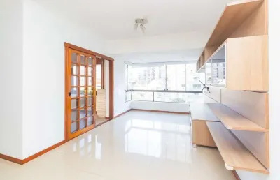 Apartamento com 3 quartos para alugar na avenida nilópolis, 280, petrópolis, porto alegre, 121 m2 por r$ 11.000