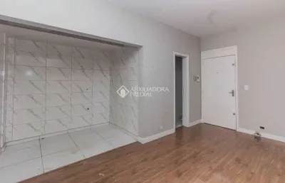Apartamento com 1 quarto para alugar na rua vigário josé inácio, 295, centro histórico, porto alegre, 40 m2 por r$ 1.500