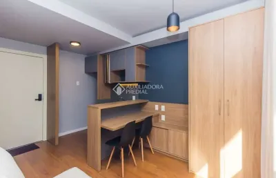 Apartamento com 1 quarto para alugar na avenida joão pessoa, 731, centro histórico, porto alegre, 36 m2 por r$ 2.400