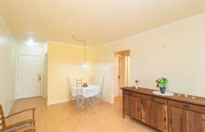 Apartamento com 2 quartos para alugar na rua professor cristiano fischer, 2310, petrópolis, porto alegre, 71 m2 por r$ 1.980