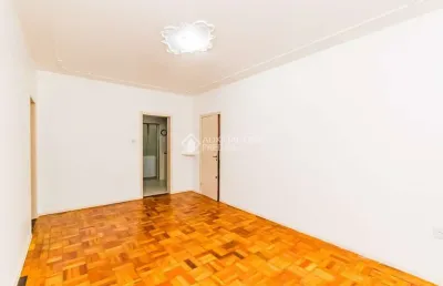 Apartamento com 2 quartos para alugar na rua quintino bocaiúva, 325, rio branco, porto alegre, 80 m2 por r$ 1.950