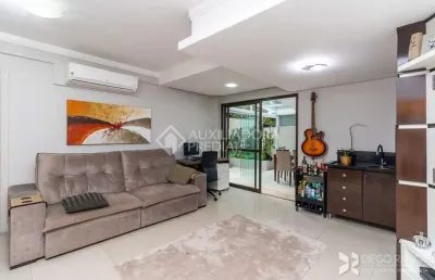 Apartamento com 3 quartos para alugar na rua leopoldo bier, 608, santana, porto alegre, 119 m2 por r$ 4.990