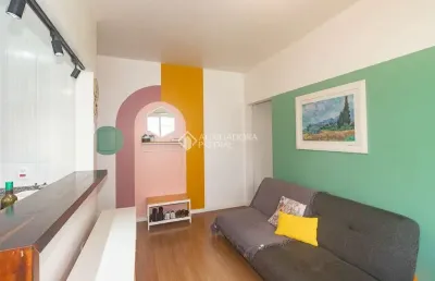 Apartamento com 1 quarto para alugar na rua washington luiz, 854, centro histórico, porto alegre, 43 m2 por r$ 1.650