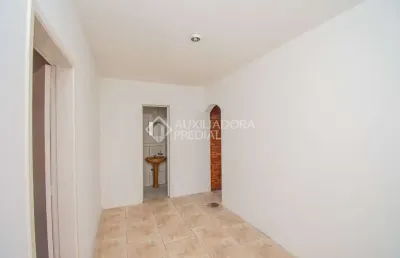 Apartamento com 2 quartos para alugar na rua fátima, 184, partenon, porto alegre, 85 m2 por r$ 1.300